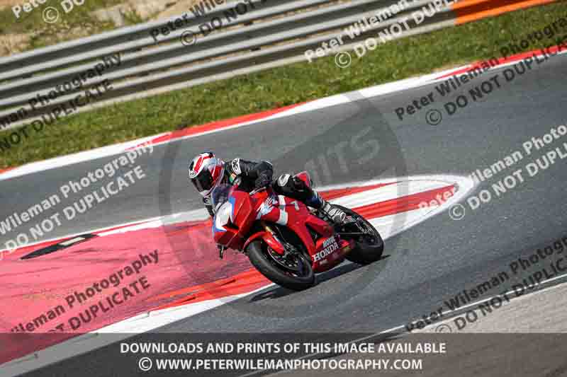 cadwell no limits trackday;cadwell park;cadwell park photographs;cadwell trackday photographs;enduro digital images;event digital images;eventdigitalimages;navarra;no limits trackdays;peter wileman photography;racing digital images;trackday digital images;trackday photos